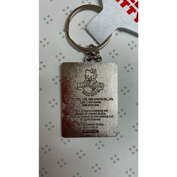Universal Studios Sanrio Exclusive Hello Kitty & Friends Fast & Furious Keychain - Picture 4 of 4